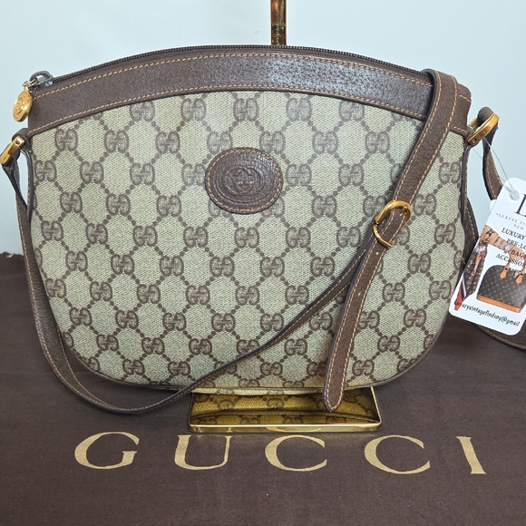 Gucci 1970s Collectable GG supreme coated canvas crossbody bag- excellent cond - Picture 1 of 16